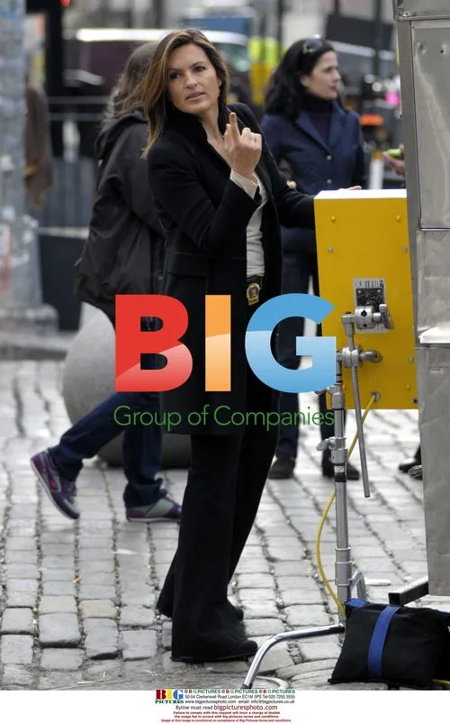 Mariska Hargitay on 'SVU' Set