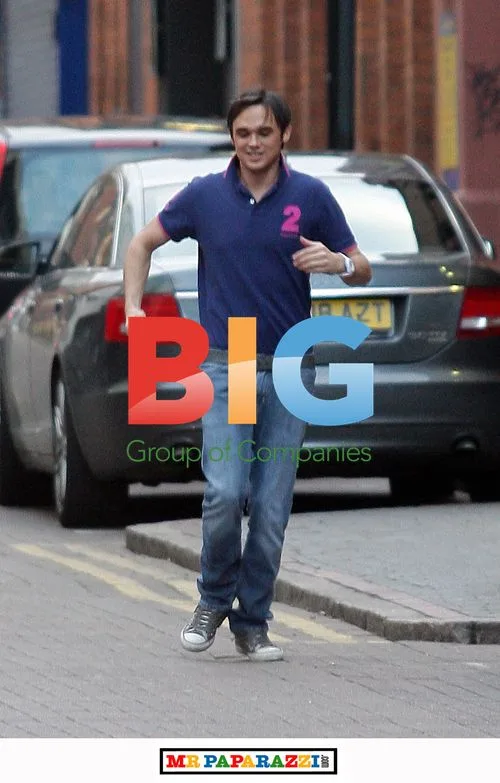 Gareth Gates Shopping in Birmingham
