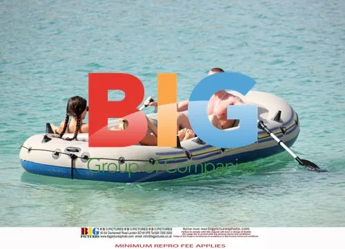 Pregnant Danielle Lloyd and Jamie O'Hara on Vacation