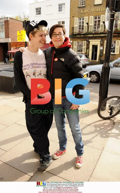 Sue Perkins and Tamsin Omond Distribute Sexual Health Info