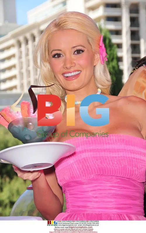 Holly Madison at Serendipity Anniversary