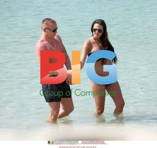 Danielle Lloyd Spends Day at Beach with Jamie O'Hara