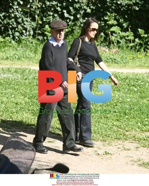 Woody Allen and Wife on Rome Stroll