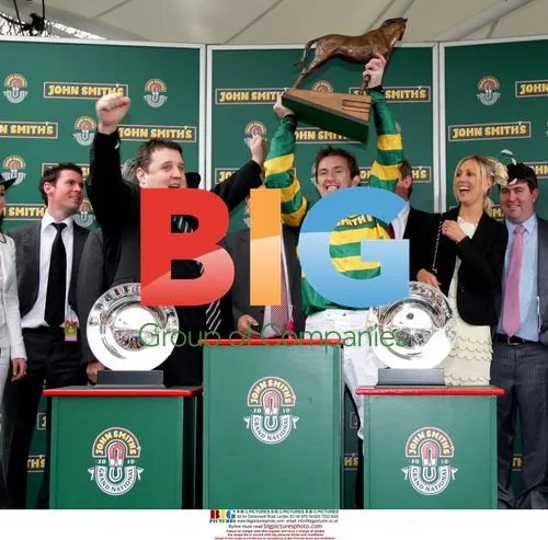 Peter Kay Presents John Smith's Trophy