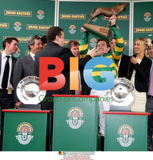 Peter Kay presents Grand National trophy