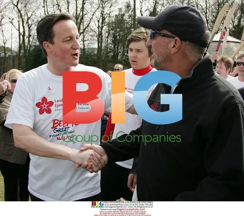 David Cameron and Ian Botham on charity walk