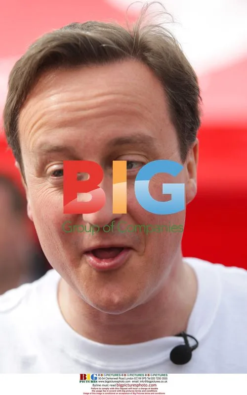 David Cameron and Ian Botham in Charity Walk