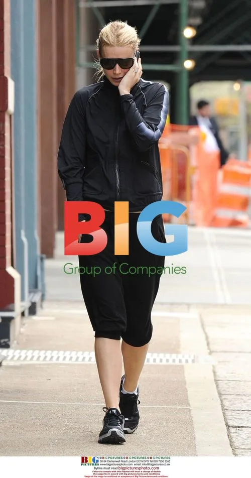 Gweneth Paltrow going to gym in NYC