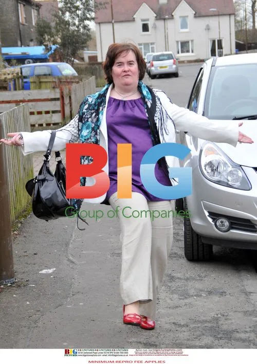 Susan Boyle Poses in Blackburn