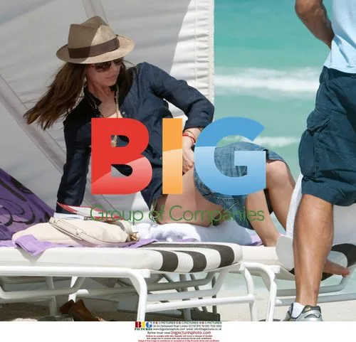 Eliza Dushku and Rick Fox on Miami Beach
