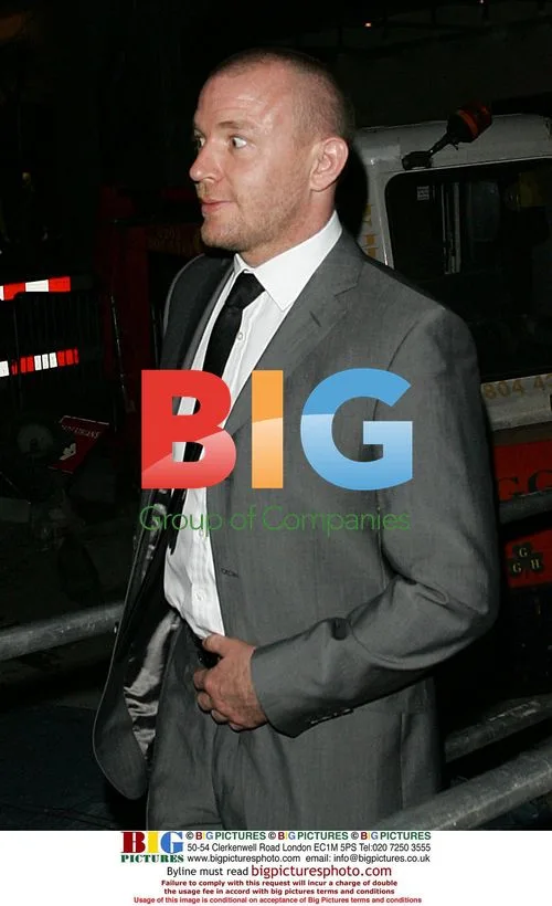 Celebrites Leaving Scotts Restaurant