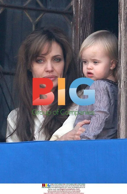 Angelina Jolie and Jane Pitt with Kids