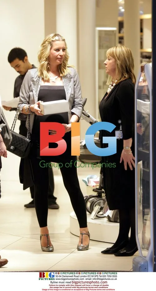 Denise Van Outen and Lee Mead Shopping