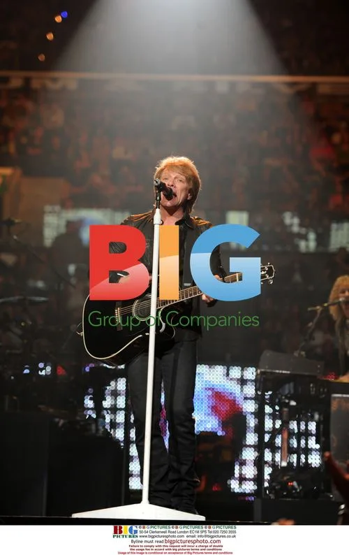 Jon Bon Jovi performs "The Circle Tour"