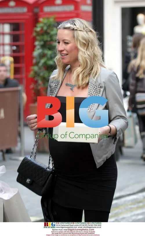 Denise Van Outen and Lee Mead Shopping