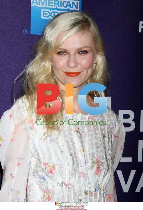 Kirsten Dunst at \"Between The Lines\" Premiere
