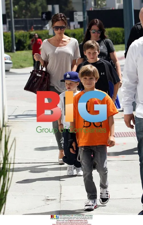Beckham Family Pinkberry Outing