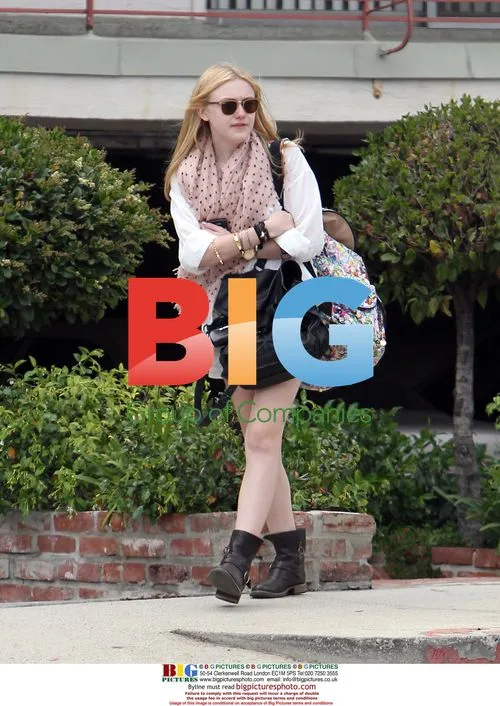 Dakota Fanning Leaving School