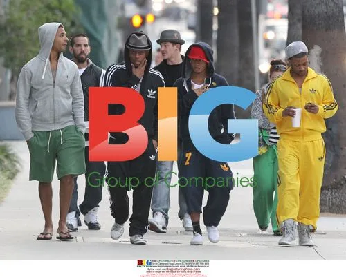JLS Boys at Roscoe's Chicken and Waffle