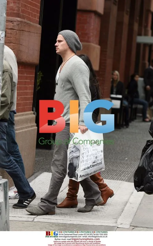 Channing Tatum and Jenna Dewan shopping in Soho