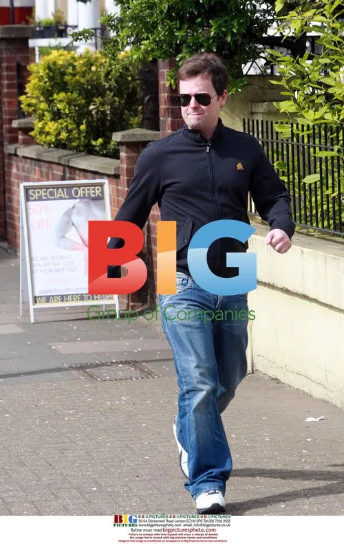 Dec Visits Back Specialist in London