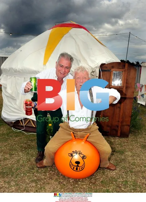 The Wurzels perform at Camp Bestival