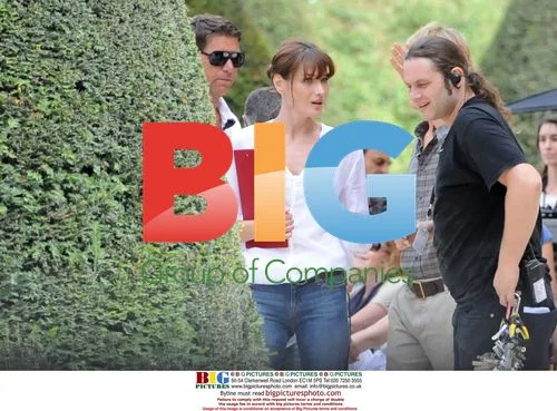 Carla Bruni-Sarkozy, Owen Wilson on Woody Allen film set
