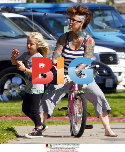 Janine Lindemulder and Daughter Sunny in Huntington Beach