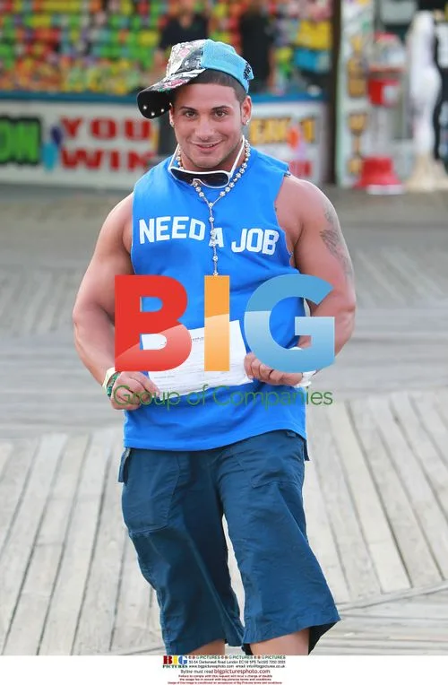 Emilio Masella, Snooki\'s ex, looks for job on boardwalk
