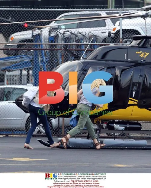Gwyneth, Cameron and A-Rod depart NYC heliport