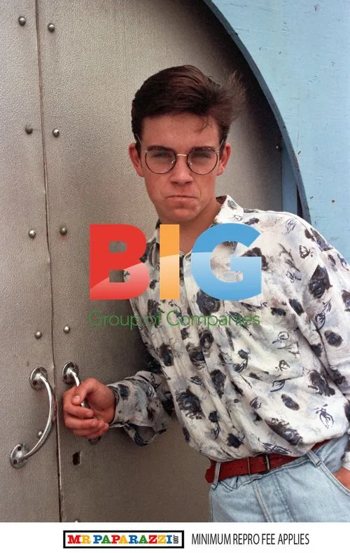 Young Robbie Williams Joins Take That