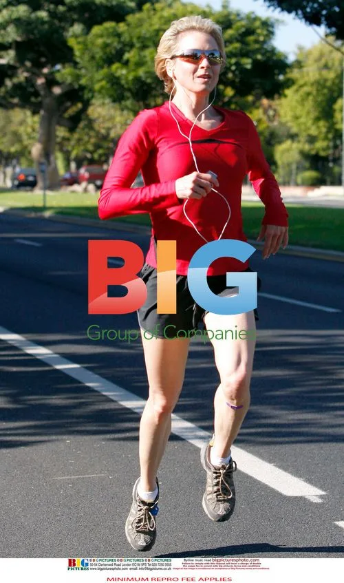 Renee Zellweger Spotted Jogging in Brentwood