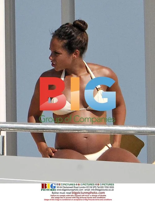 Alicia Keys and Swizz Beatz on Honeymoon