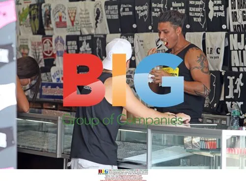 Vinny and Pauly D at Shore Store
