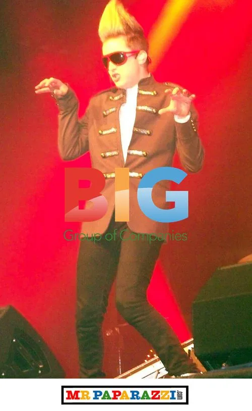 Jedward Perform Live in Dublin
