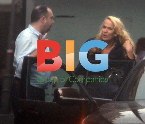 Jerry Hall Leaving Theatre in Perth
