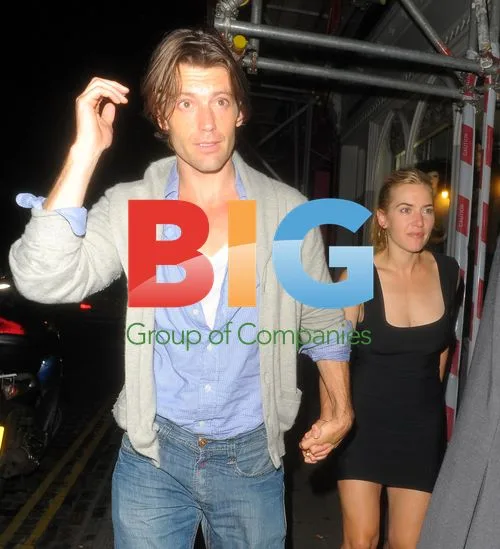 Kate Winslet Steps Out