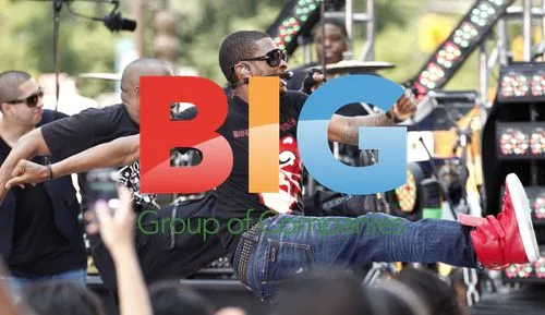 Usher Performs on CBS Morning Show