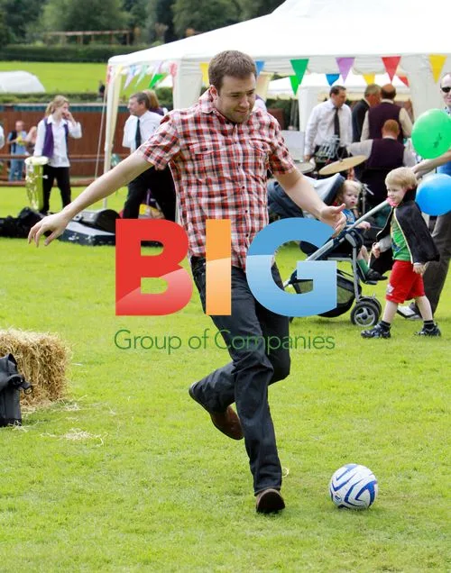 Jason Manford at Children Adventure Farm Trust event