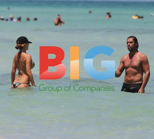 Rossano Rubicon on holiday with girlfriend in Miami