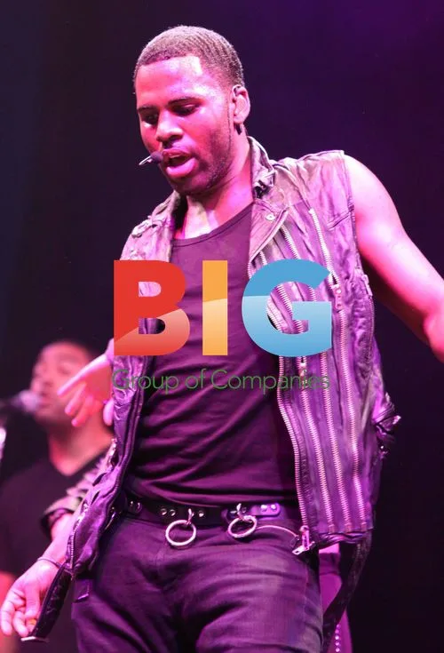 Jason Derulo at V Festival