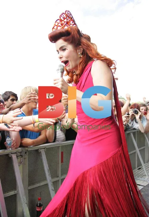Paloma Faith performs at V Festival