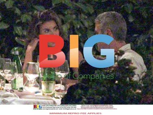 Clooney and Canalis Dine in Italy