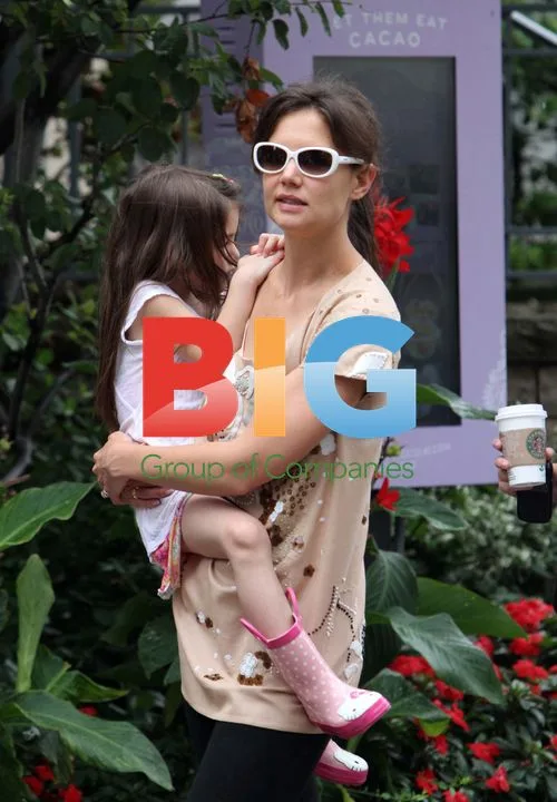Katie Holmes and daughters in Toronto