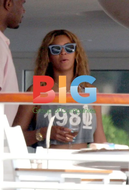 Beyonce and Jay-Z Lunch on French Riviera