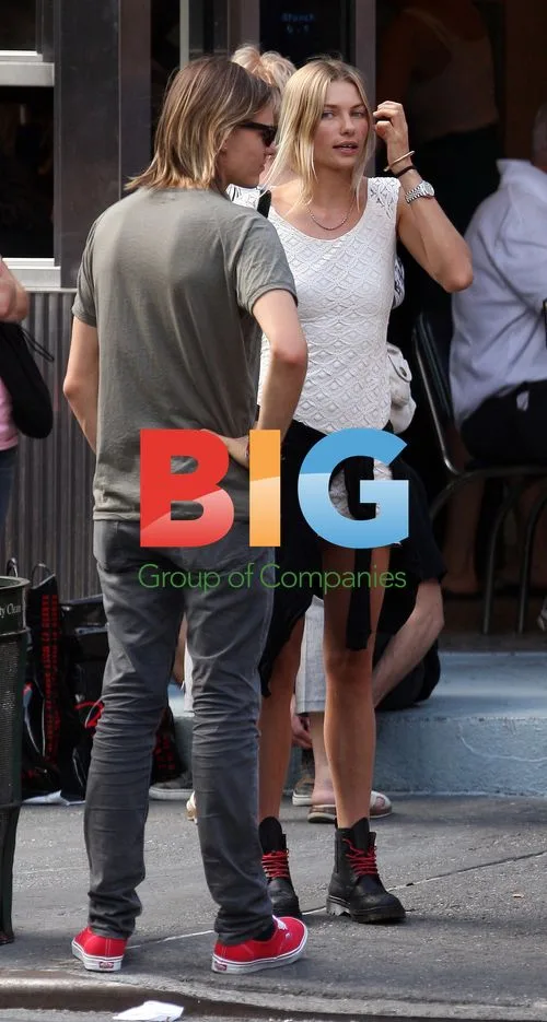 Jessica Hart and Nicolas Potts Lunch in NYC