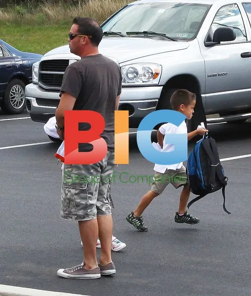 Jon Gosselin at Kids' School Bus