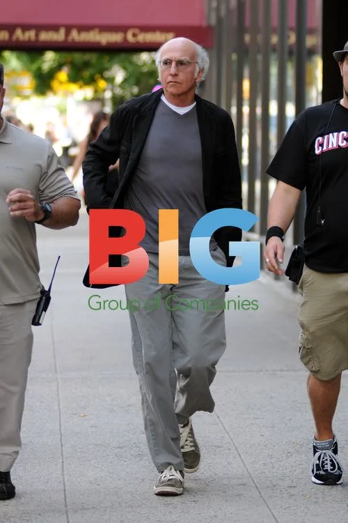 Larry David out in NYC