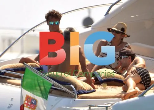 DJ Jeremy Healy on yacht with mystery blonde