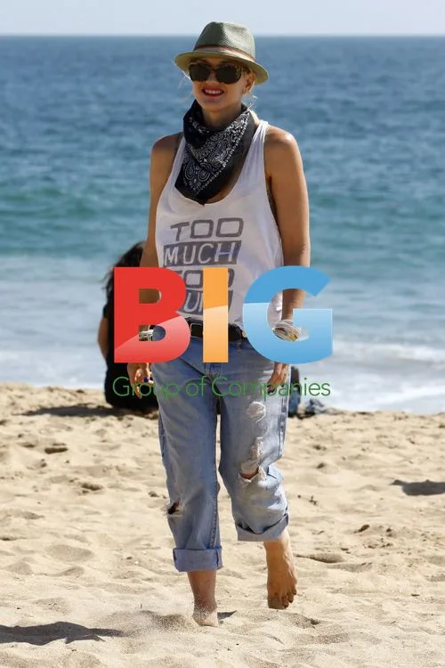 Gwen Stefani with sons at the beach